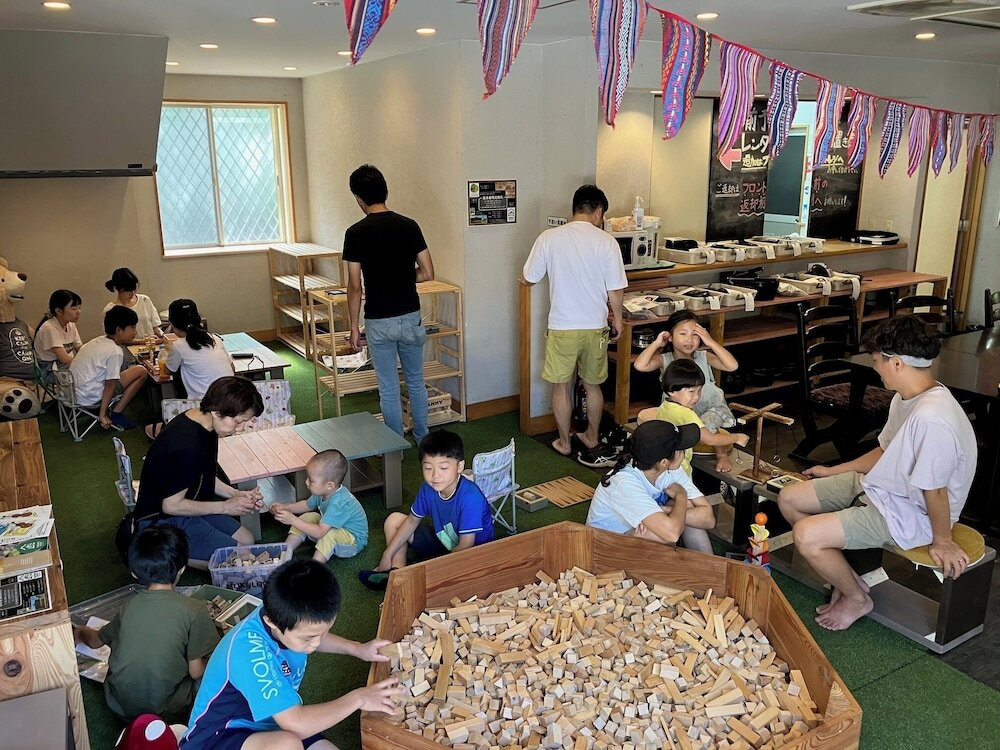 子供用の遊び場 - 屋内