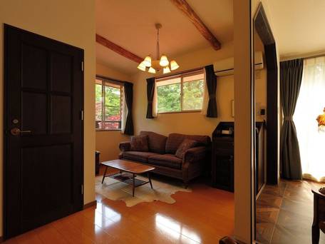 小さなホテル セラヴィ / 3