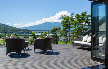 14 Rental Cottages and Houses near Lake Kawaguchi in Yamanashi - Perfect for Enjoying Nature