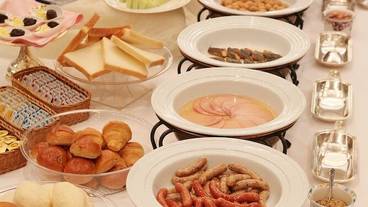 朝食スペース / 12