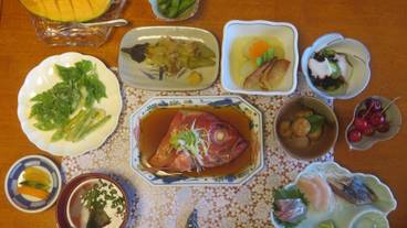 食事・飲み物 / 1