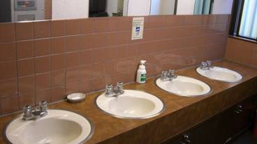 施設内の設備 / 2