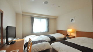 トリプルルーム喫煙可