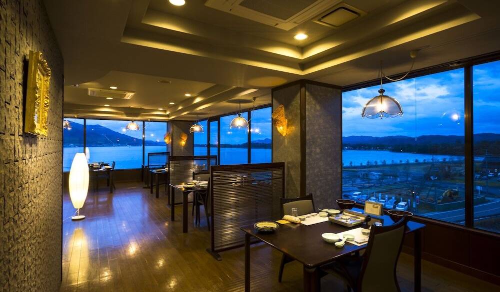 雅歌亭の内観 / 5