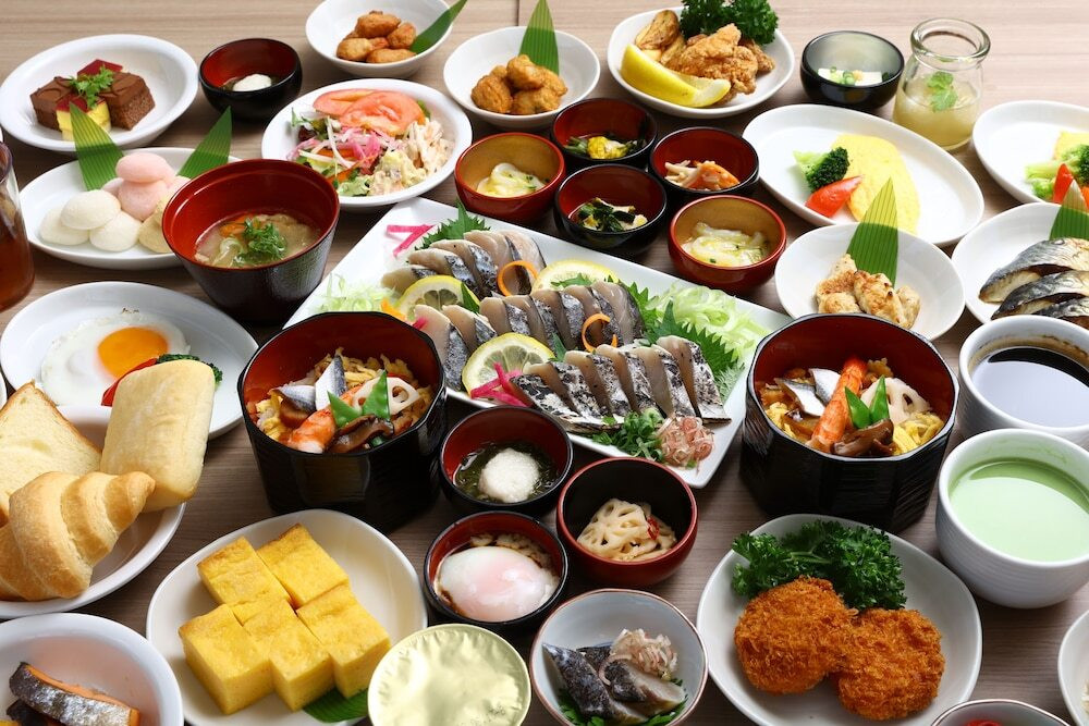朝食