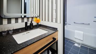 1ベッドルーム・2ベッドルーム一部客室のバス・トイレ / 18