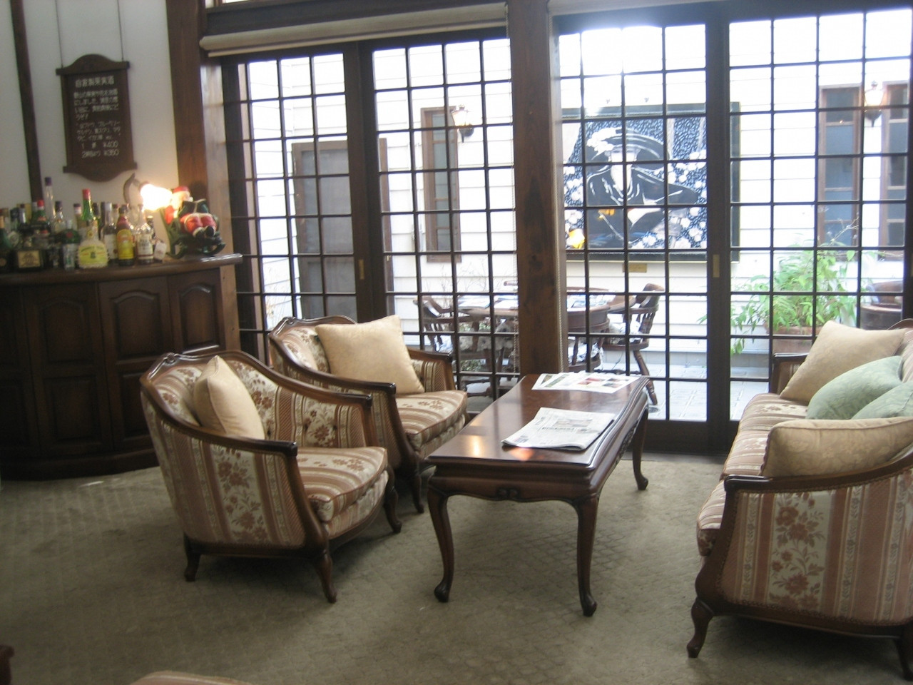 自然の中で優雅なグランピングもできちゃう4376463