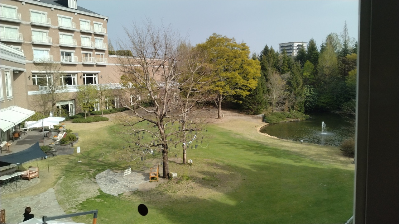 広くゆったりしたホテルの敷地