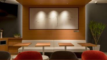 ロビーラウンジ / 13