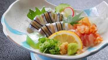 食事・飲み物 / 8