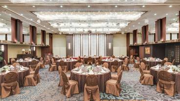 ボールルーム / 25