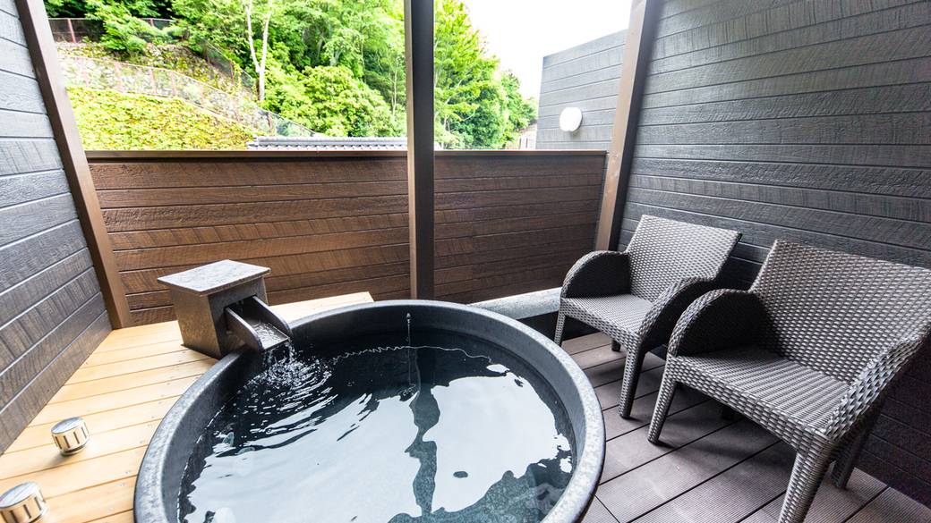 客室内露天風呂一例 / 4