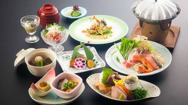 食事・飲み物 / 3