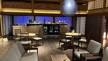 光琳ラウンジ　内観 / 1