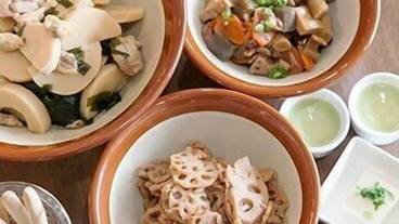 食事・飲み物 / 1