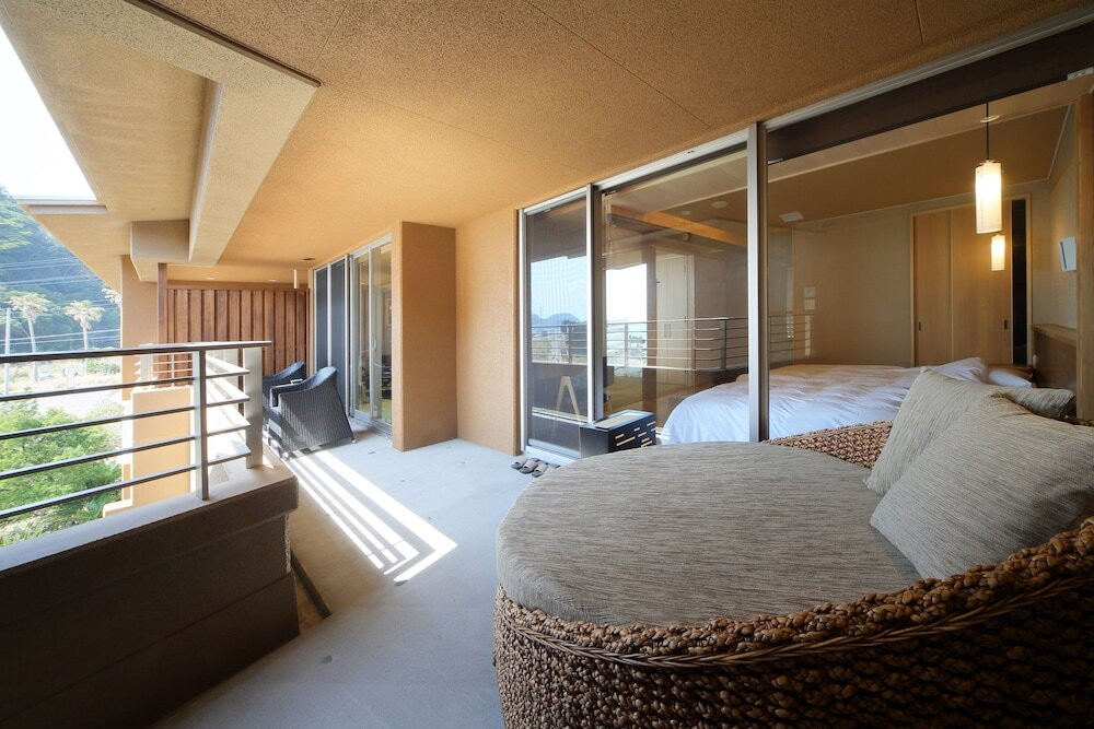 房総鴨川温泉 是空 -ZEKUU-(ボウソウカモガワオンセン ゼクウ) / 2