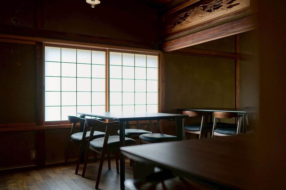 レストラン