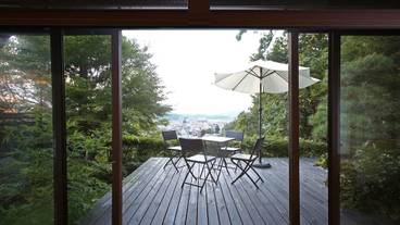 バルコニーからの眺望 / 2