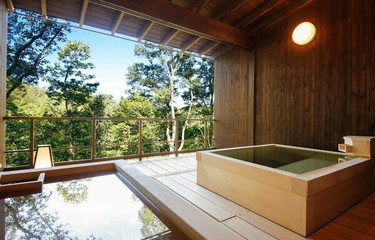 7 Ryokan in Arima Onsen with Hot Spring Source Water Perfect for Solo Stays - Just an Hour from Osaka and Kyoto
