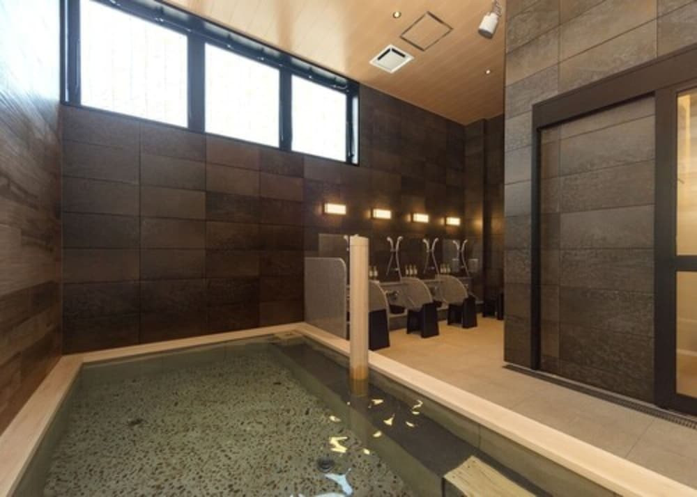 人工温泉の大浴場付き！観光疲れを洗い流しましょ♪4037190