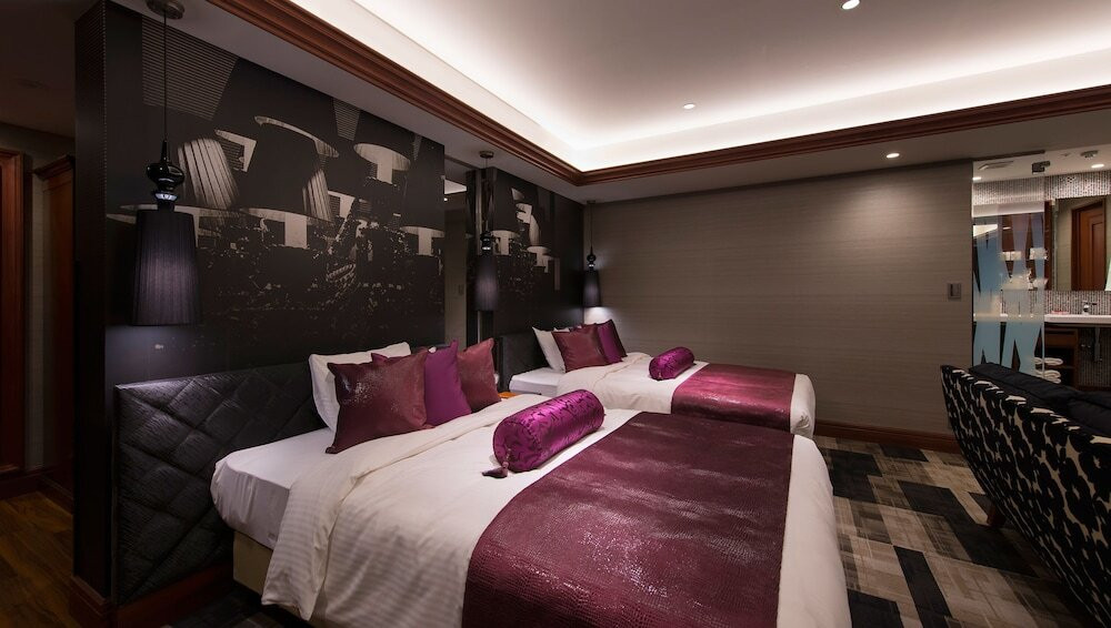 気分はプリンセス♪優雅な気持ちになれるゲストルーム4374473