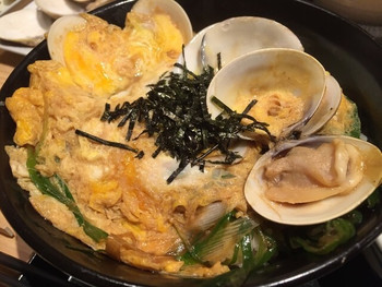 「貝縁」料理 682882 桑名丼、蛤の玉子とじ丼です。