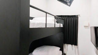 禁煙 バンクツイン 110㎝幅2段ベッド1台 5平米 4名様迄