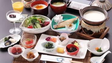 食事・飲み物 / 4