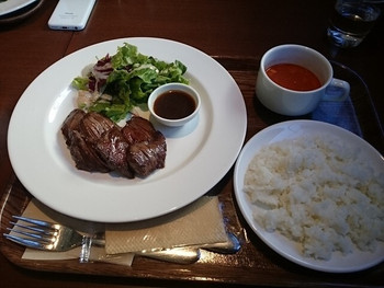 「シップス リトルカーズ カフェ」料理 1034760 牛ハラミのカットステーキ 950円