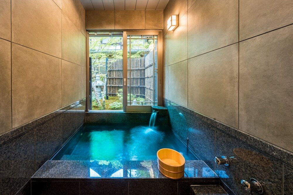 宿坊ならではの体験や振舞料理を堪能しよう4275148