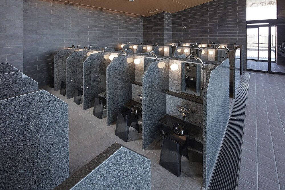 銀翼の湯 洗い場