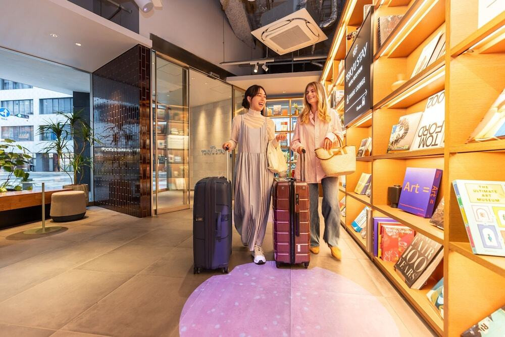 内部エントランス