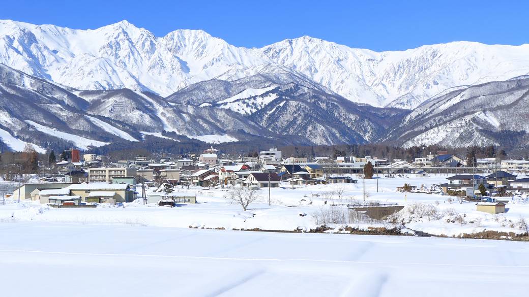 スキーの聖地として名高い白馬村 / 1