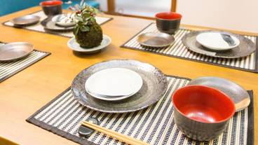 客室内のダイニングエリア / 9