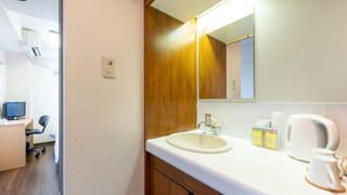 セミダブルルーム 禁煙(21:30以降チェックイン不可)