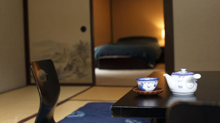 和洋室 川側 『空』