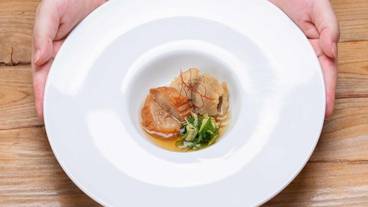 食事・飲み物 / 34