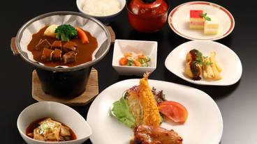 食事・飲み物 / 5