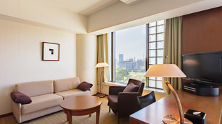 デラックス ツインルーム 禁煙 (最上階 / 皇居側)