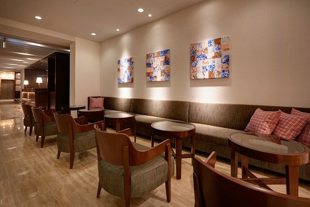 ロビーラウンジ