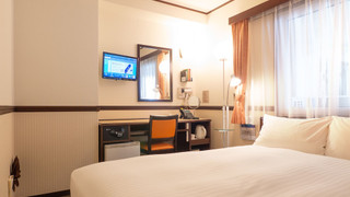 エコノミー ダブルルーム 喫煙可