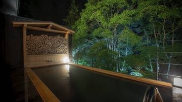 大浴場／夜の露天風呂 / 3