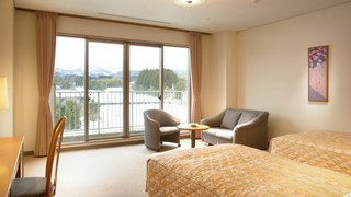 ツインルーム 共用バスルーム