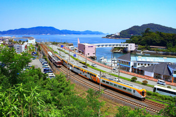 Toba city streetscape and Kintetsu train