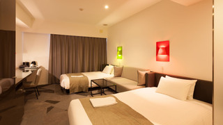 プレミアツイン　禁煙 (セミダブルベッド2台)