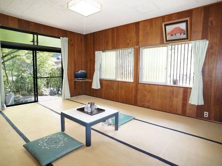 旅館やまざき / 4