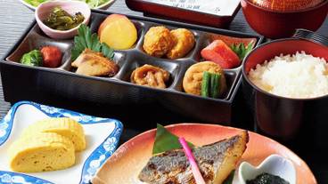 朝食 / 3