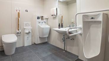 施設内の設備 / 23