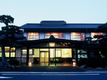 A long-established onsen inn near the Adachi Museum of Art 2553230