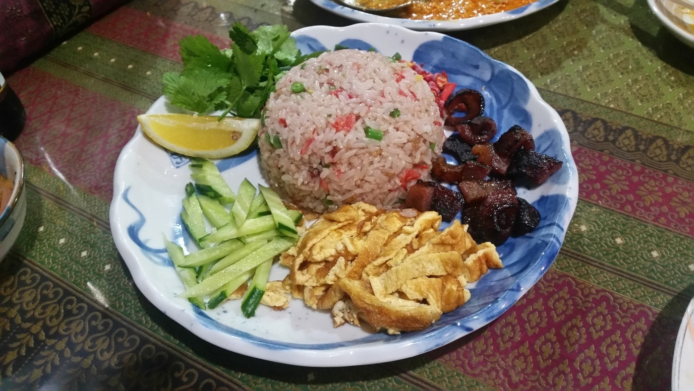 「いなかむら」料理 878740 色合いがキレイな「カオクルックガピ（タイ風海老味噌混ぜご飯） (1200円)」